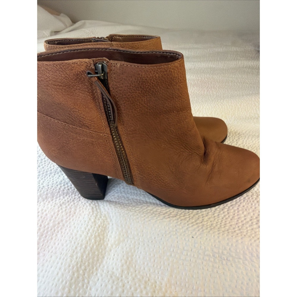 Cole Haan Davenport Booties - Brown -size 9B